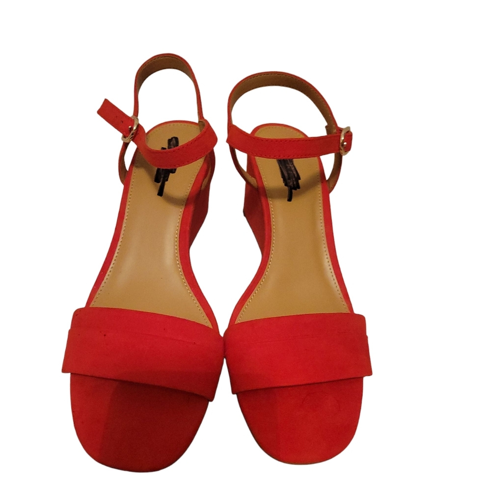 J Crew Factory Red Suede Wedge Sandals 9.5 Ankle Strap Classic Summer Heels - Picture 4 of 9